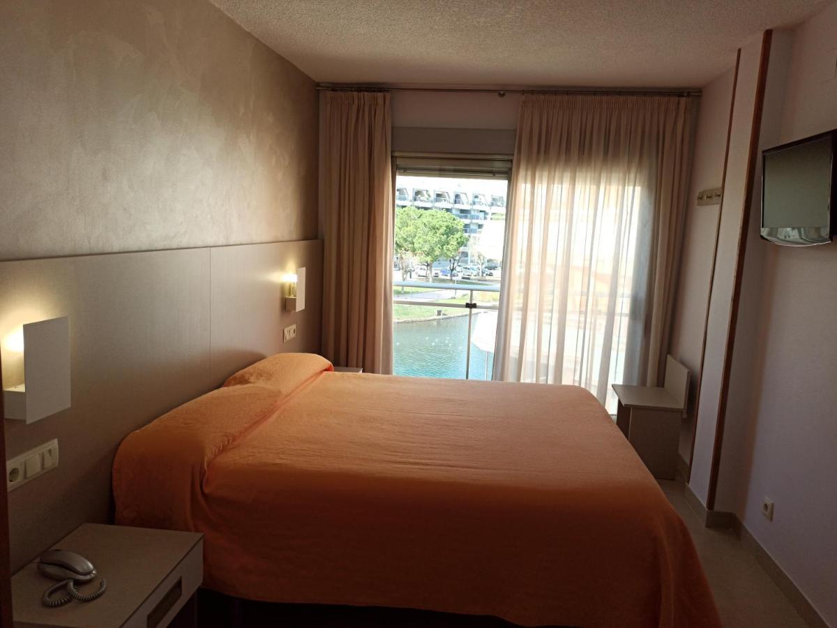 Hotel Marina Peñíscola Kültér fotó